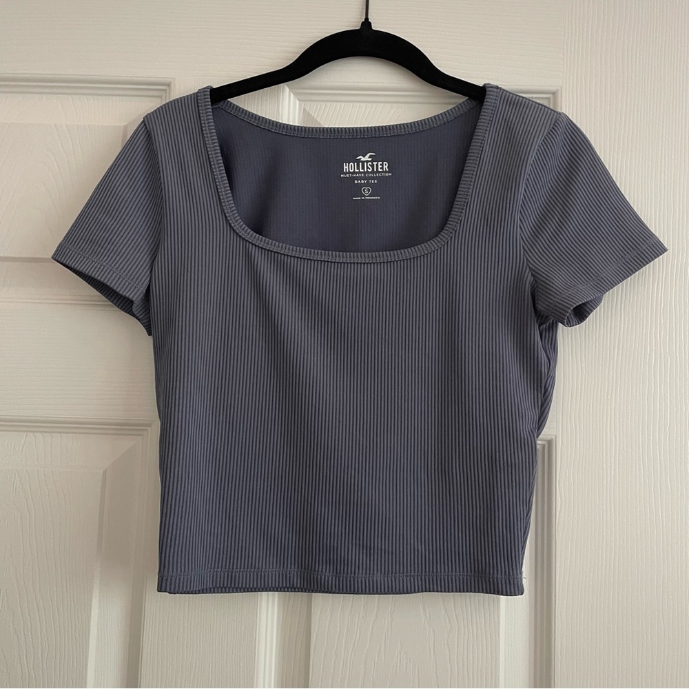 Hollister Blue/Gray Ribbed Baby Tee Size Small New With Tags